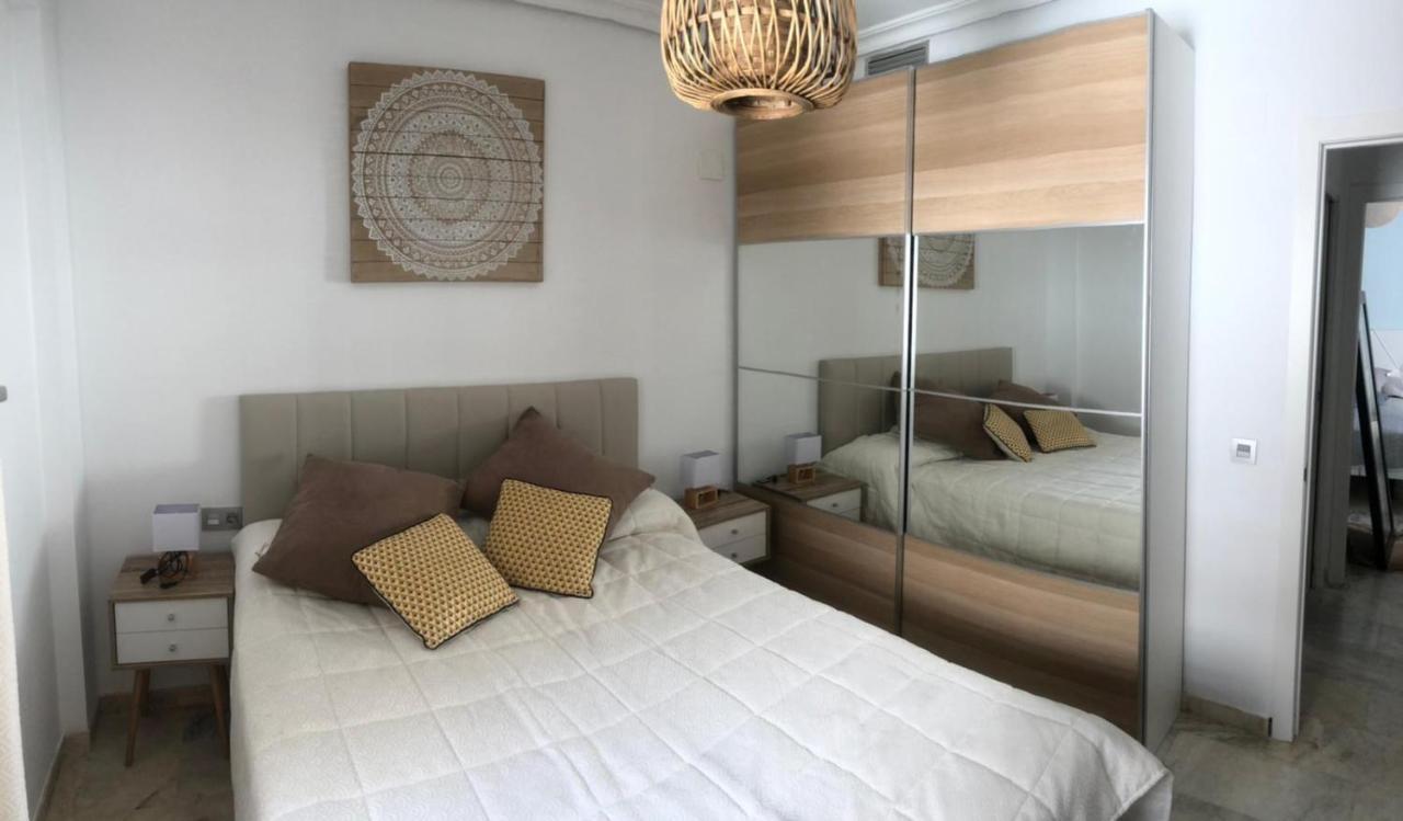 San Jacinto 69 Triana Apartman Sevilla Kültér fotó